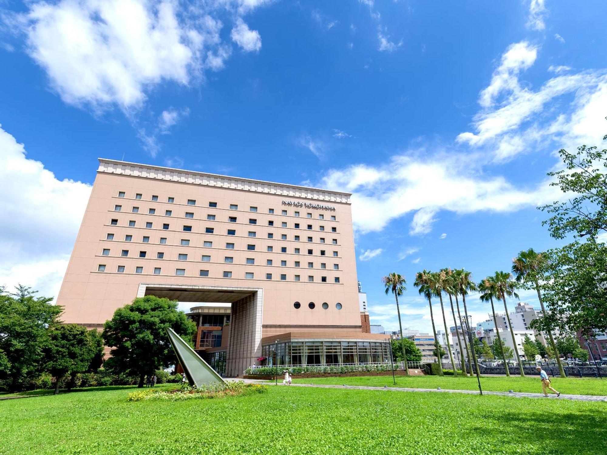 นาวิออส โยโกฮามะ Hotel โยโกฮาม่า ภายนอก รูปภาพ